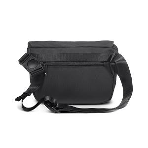 MANDE RHODE - 曼德羅德 - 霧面磁插扣掀蓋斜背包 - A5895-1K