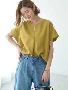 亞麻質感後抓摺圓弧下擺襯衫