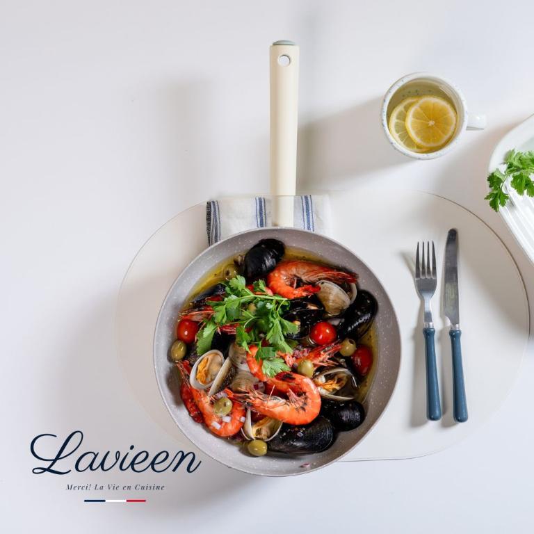 【Korea King】韓國製 La Vie En - 不沾平底鍋(附鍋蓋) 26cm 霧岩灰