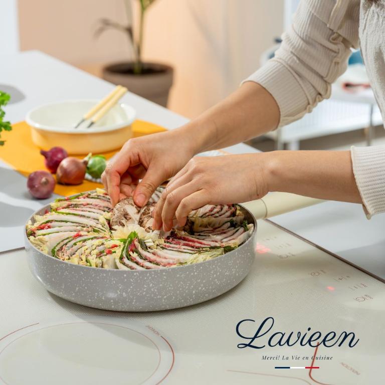 【Korea King】韓國製 La Vie En - 不沾平底鍋(附鍋蓋) 26cm 霧岩灰