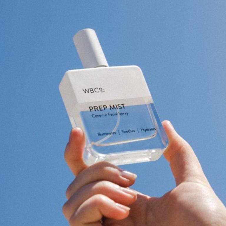 光采保濕妝前噴霧