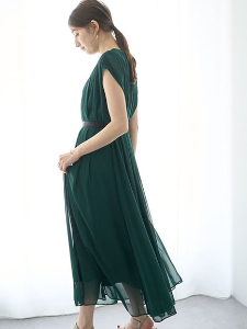 抓褶飄逸感可拆腰帶造型連身洋裝