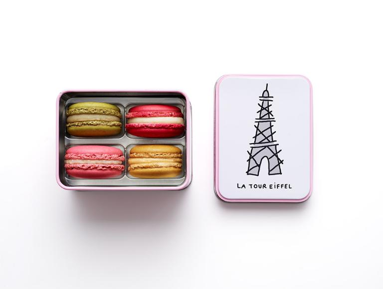 【限量預購】【Pierre Hermé】巴黎鐵塔款4入馬卡龍鐵盒(贈品牌提袋)