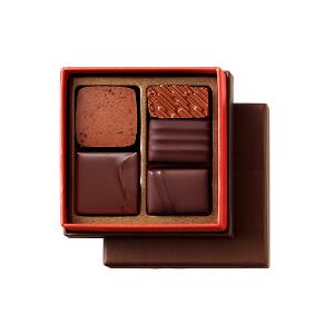 【限量預購】【Pierre Hermé】經典款綜合巧克力禮盒-50公克(贈品牌提袋)