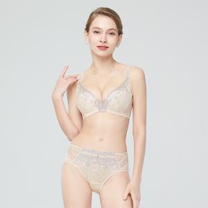 【思薇爾】香榭歌德系列M-XXL蕾絲刺繡中腰三角女內褲(流影膚)