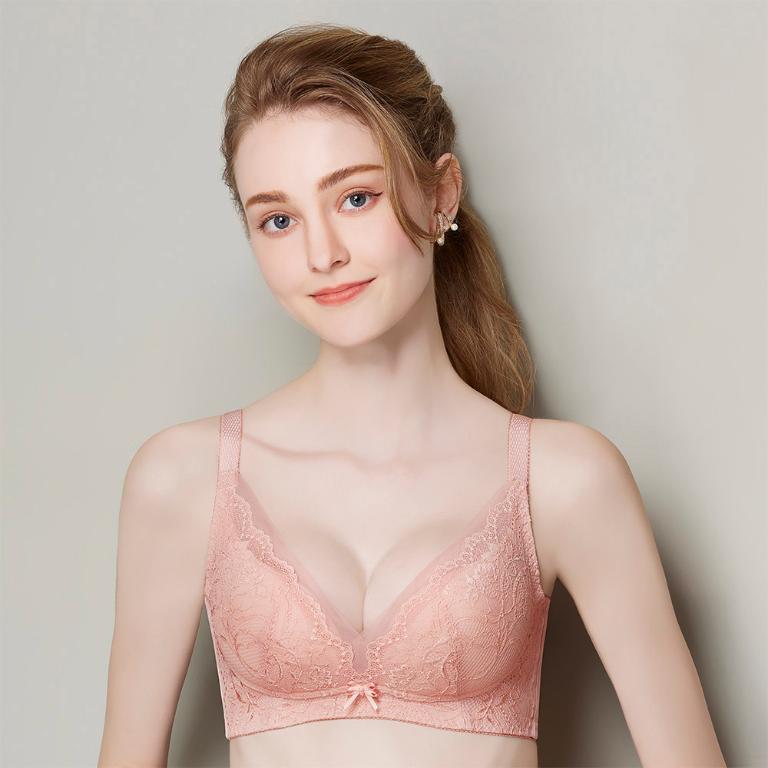 【思薇爾】柔塑曲線系列B-F罩無鋼圈調整型蕾絲集中包覆塑身女內衣(澄粉色)