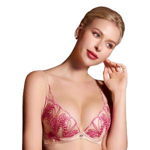 【思薇爾】晶燦珠戀系列B-E罩軟鋼圈蕾絲刺繡集中包覆女內衣(嫣桃膚)