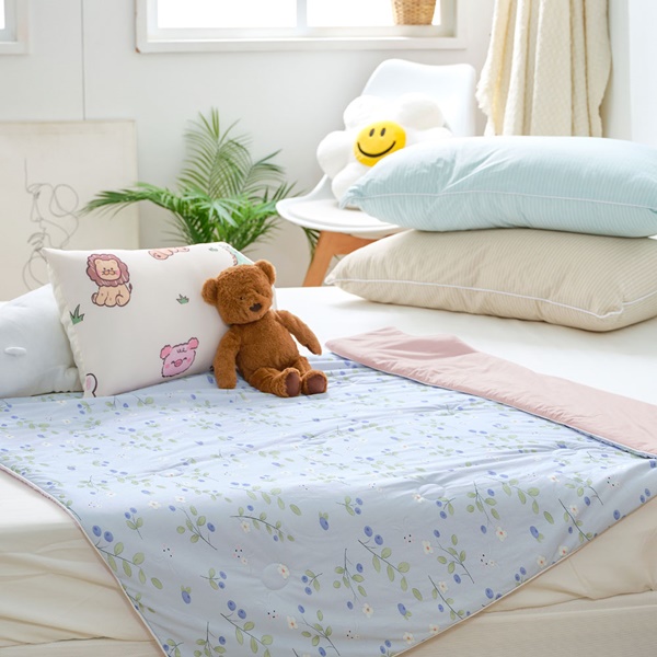 【DUYAN 竹漾】Cool-Fi 極涼 膠原蛋白抗菌兒童涼被/藍果藏兔