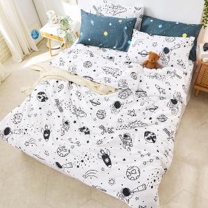 【DUYAN 竹漾】舒柔棉雙人加大床包涼被四件組 / 星旅太空