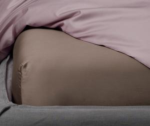 【寬庭】義大利進口棉 簡約寢飾四件式 | 艾格尼 古典褐