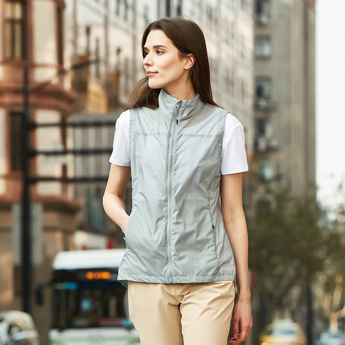 JORDON 簡約輕盈 防風背心