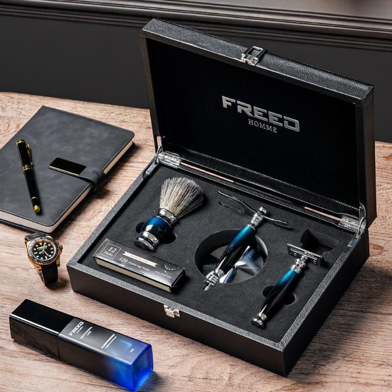 FREED 【一周年紀念款】豪華四件雙刃刮鬍刀禮盒- 銀河藍 