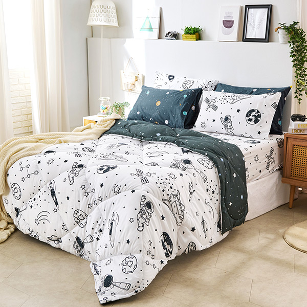 【DUYAN 竹漾】舒柔棉 雙人加大床包羽絲絨被組/ 星旅太空