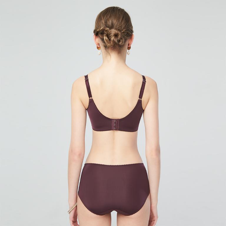 【思薇爾】翡花香宴系列M-XXL蕾絲刺繡中腰三角女內褲(醉花紫)