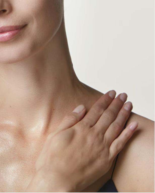 LA MER海洋拉娜 緊緻精華頸霜 50ml