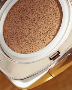 LA MER海洋拉娜 奇蹟煥采氣墊粉霜SPF20