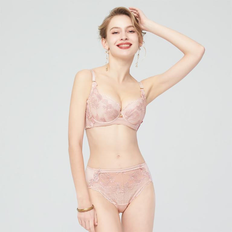 【思薇爾】琉光星燦系列M-XXL蕾絲刺繡中腰三角女內褲(霧荷粉)