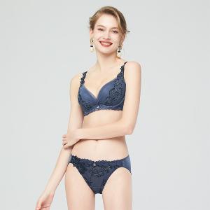 【思薇爾】琉光星燦系列M-XL蕾絲刺繡低腰三角女內褲(星洋藍)