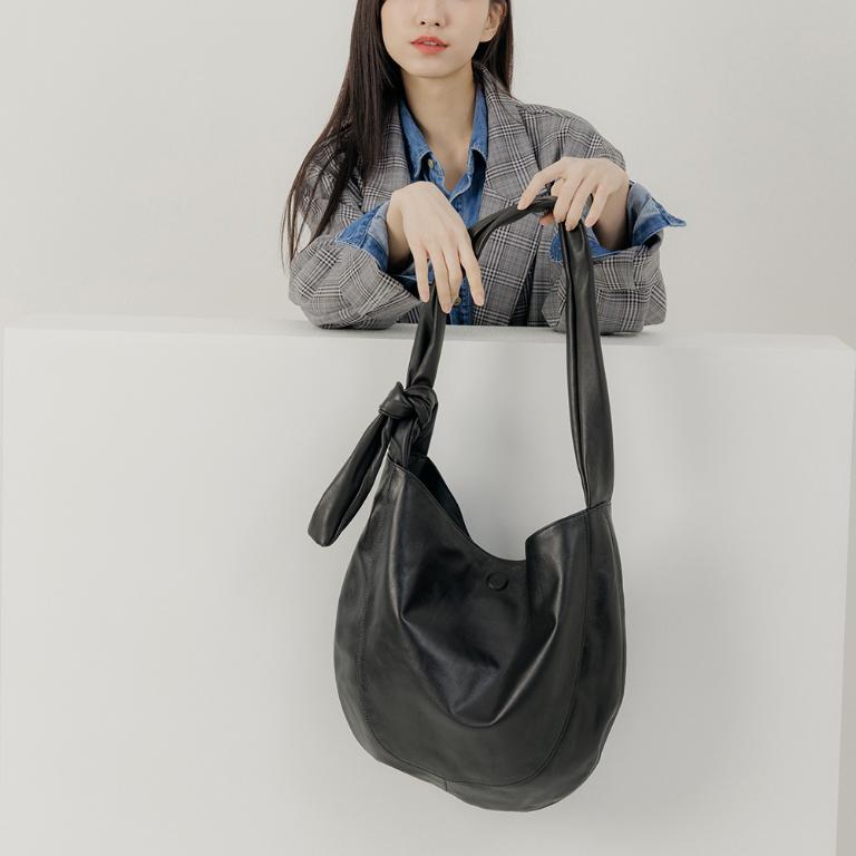 supportingrole 真皮優雅摩登都市肩側手提背包 黑