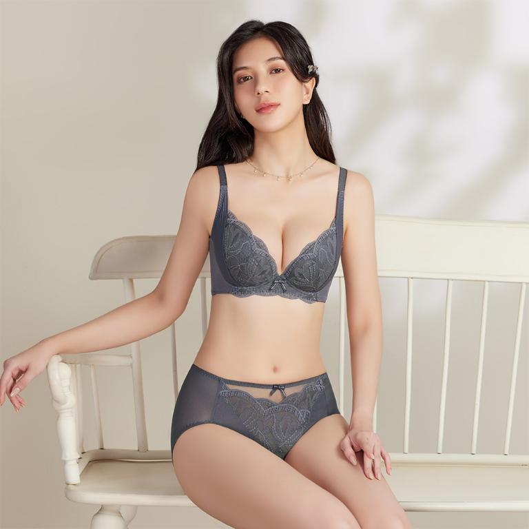 【思薇爾】柔塑曲線系列M-3XL蕾絲中腰三角女內褲(青黛灰)