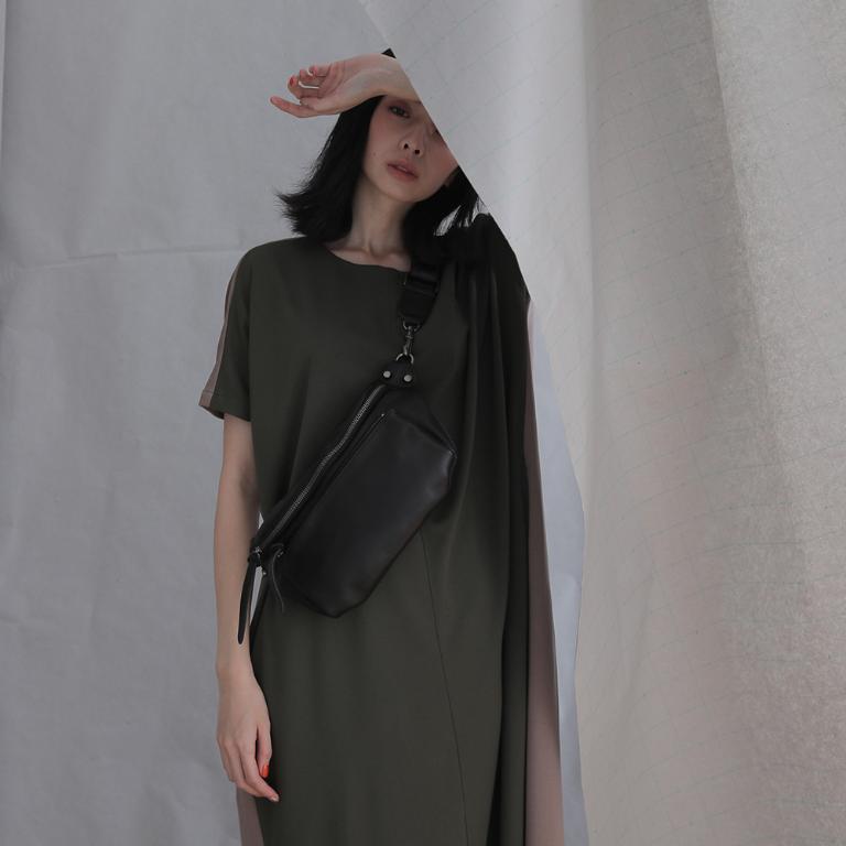 supportingrole 個性鉚釘 真皮隨身腰包 側背包黑