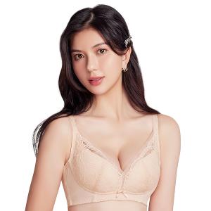 【思薇爾】柔塑曲線系列B-F罩無鋼圈調整型蕾絲集中包覆塑身女內衣(恬靜膚)