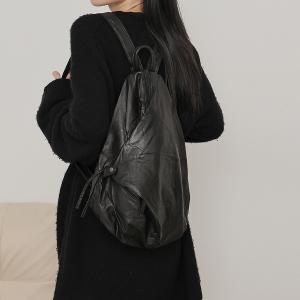 supportingrole 輕量羊皮立體拉鍊結構極簡後背包 黑