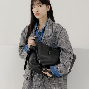 supportingrole 真皮極簡四方都市肩側背包 黑