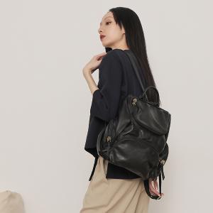 supportingrole 輕量羊皮U開口多空間設計後背包 黑