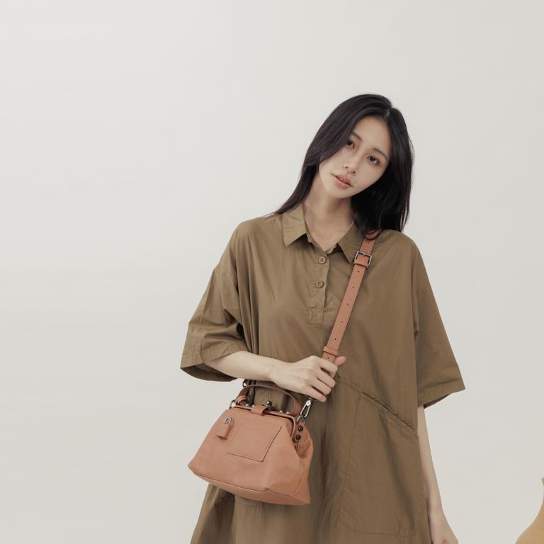 supportingrole 鉚釘鎖頭鑰匙真皮手提肩斜背3用醫生包 咖啡