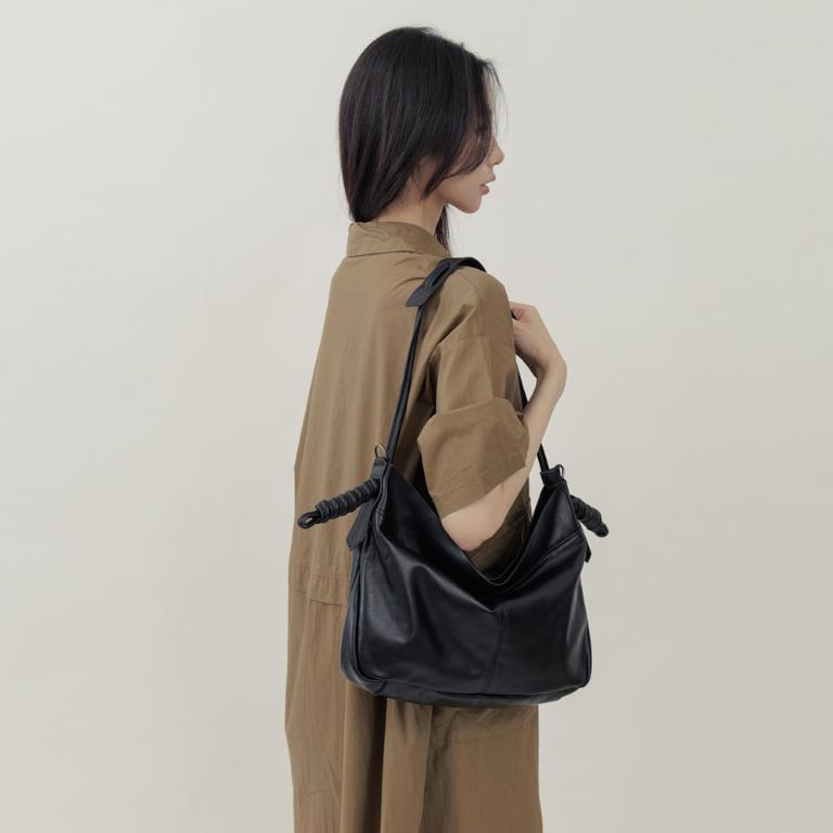 supportingrole 綁結設計寬廓型結構真皮手提肩斜背3用托特包 黑