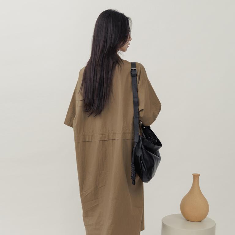 supportingrole 綁結設計寬廓型結構真皮手提肩斜背3用托特包 黑