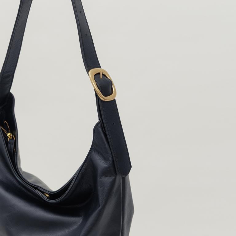 supportingrole   靈活搭配多分層簡潔真皮肩斜背包 黑