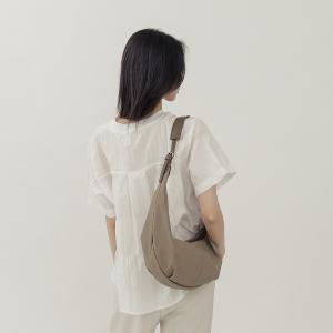 supportingrole 月牙垂墜慵懶時髦真皮手提肩斜背3用包 卡其綠