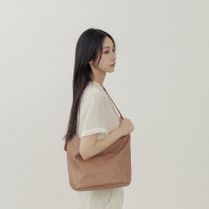 supportingrole 靈活搭配多分層簡潔真皮肩斜背包 奶茶