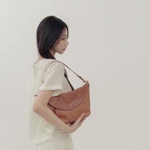 supportingrole 法式慵懶垂墜時髦真皮手提肩斜背3用包 焦糖
