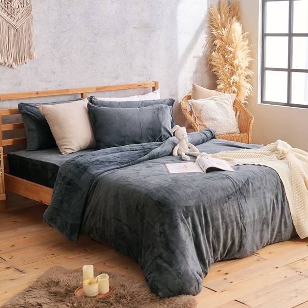 【DUYAN 竹漾】法蘭絨雙人四件式床包兩用毯被組 / 沉穩灰