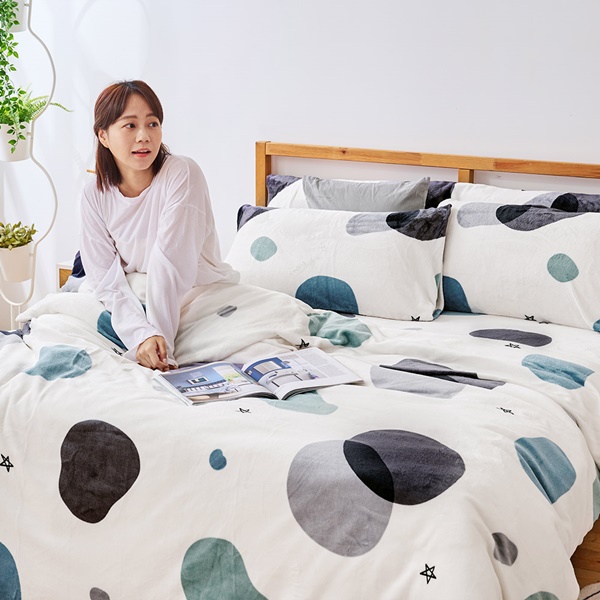 【DUYAN 竹漾】法蘭絨單人三件式床包兩用毯被組 / 漫影水語