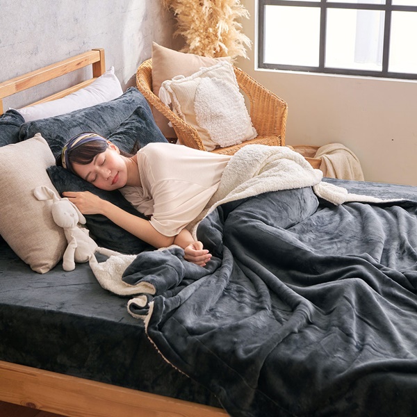 【DUYAN 竹漾】法蘭絨羊羔絨毯 / 沉穩灰