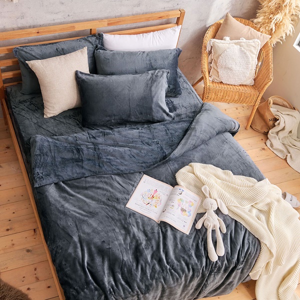 【DUYAN 竹漾】法蘭絨雙人四件式床包兩用毯被組 / 沉穩灰
