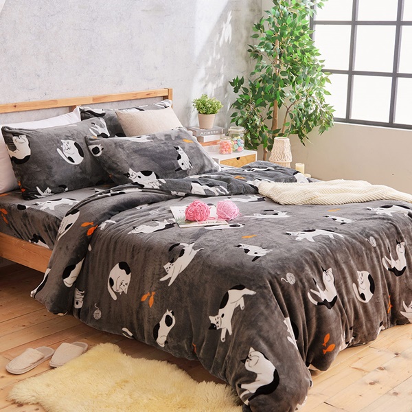 【DUYAN 竹漾】法蘭絨雙人加大四件式床包兩用毯被組 / 米魯可喵