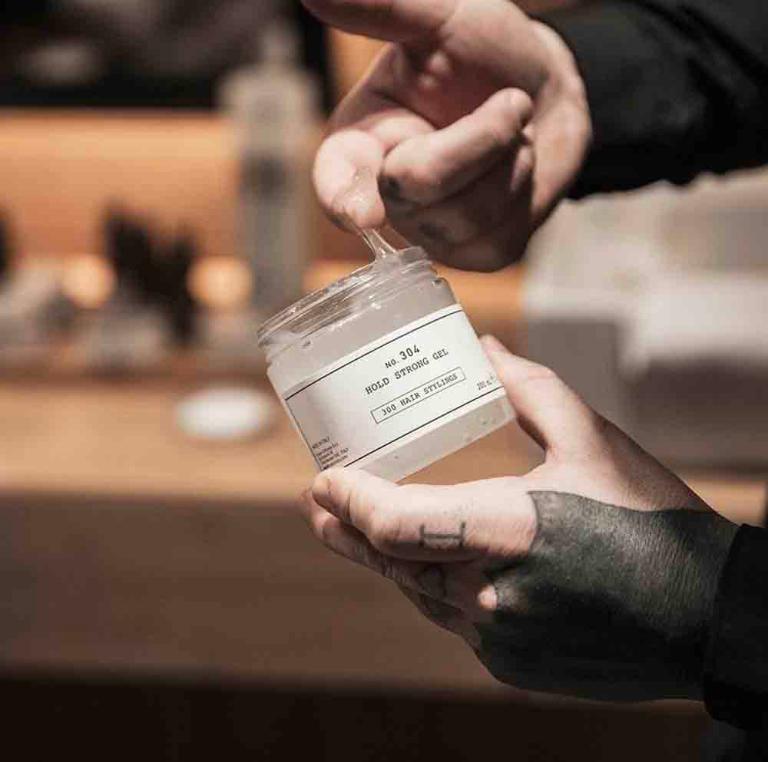 DEPOT no.304 強力定型膠200ml