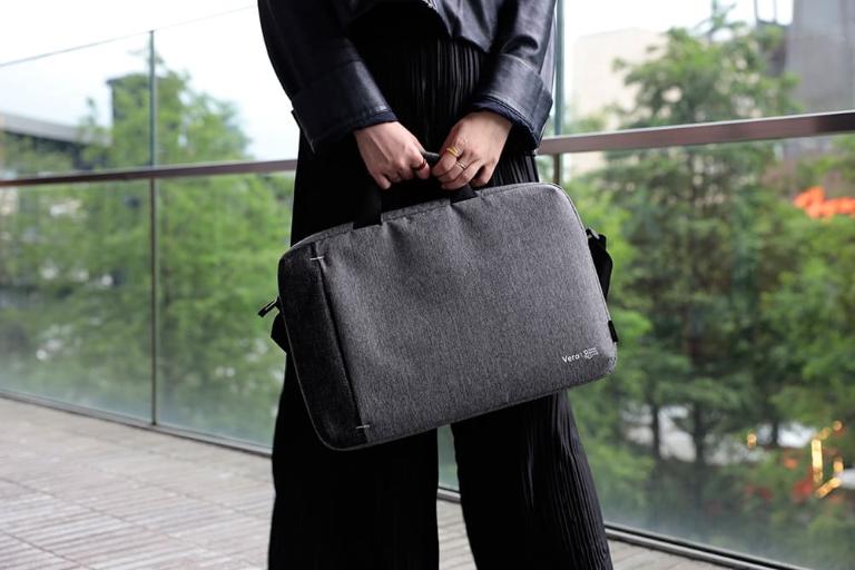 Acer Vero Ocean 輕巧商務公事包