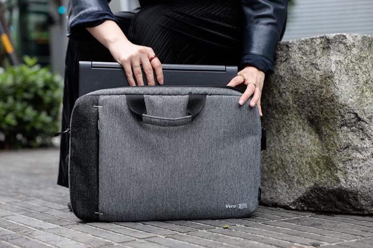Acer Vero Ocean 輕巧商務公事包