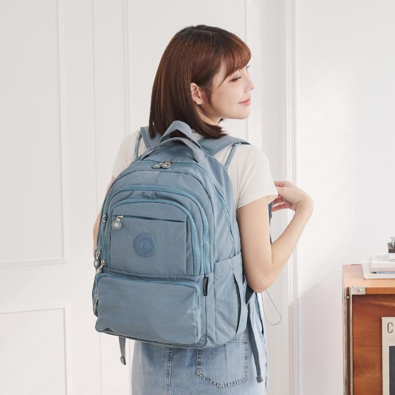 B.S.D.S冰山袋鼠 - 蜜糖日記 - 輕旅多口袋附插袋胸扣後背包 - 牛仔藍【A218KB】