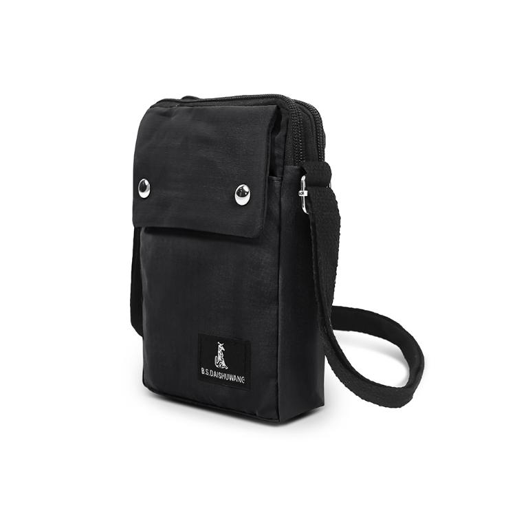 B.S.D.S冰山袋鼠 - 悠活詩集 - 格紋直立雙層斜背小包 - 黑色【S129-3K】