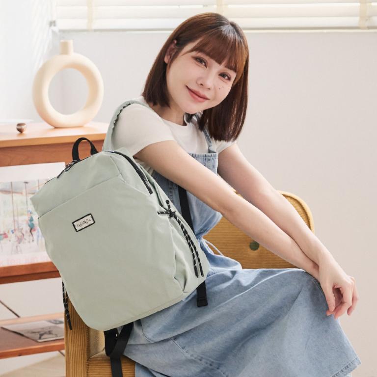 B.S.D.S冰山袋鼠 - 悠活詩集 - 格紋學院風後背包 - 灰藍色【D-1393KB】