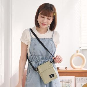 B.S.D.S冰山袋鼠 - 悠活詩集 - 格紋直立雙層斜背小包 - 卡其綠【S129-3G】