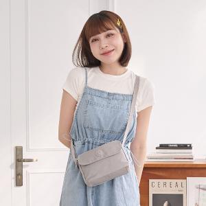 B.S.D.S冰山袋鼠 - 時光旅人 - 知性輕巧百搭斜背小包 - 薄霧灰【B171GR】