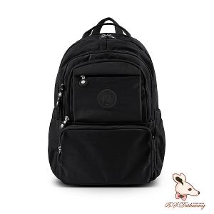 B.S.D.S冰山袋鼠 - 蜜糖日記 - 輕旅多口袋附插袋胸扣後背包 - 黑色【A218K】
